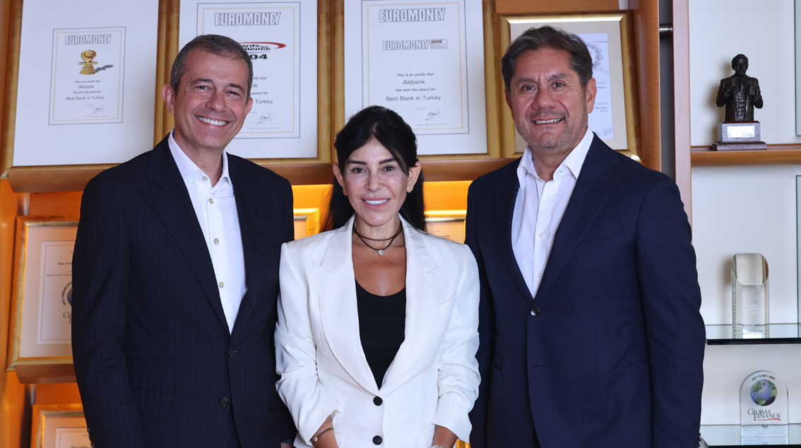 1696225513_Akbank_Y__netim