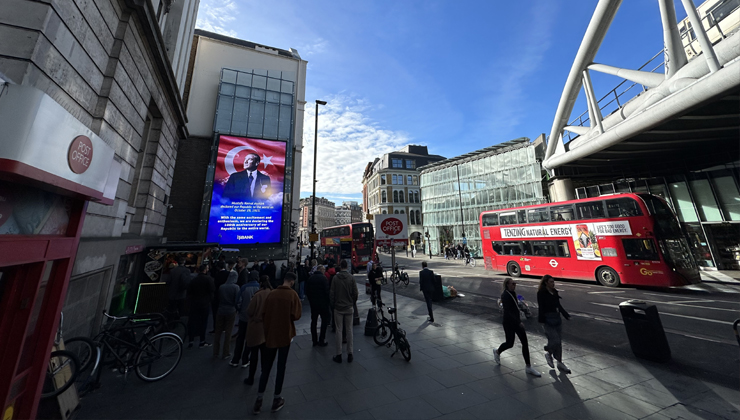 İş Bankası, Cumhuriyetimizin 100. yıl coşkusunu dünyaya taşıdı