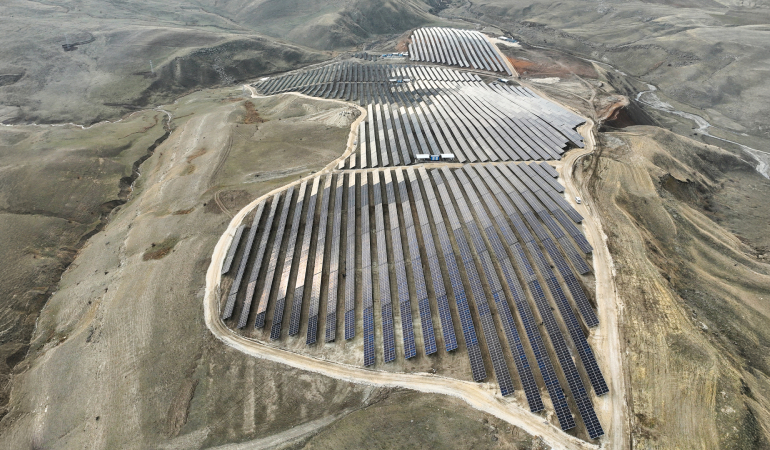 İş Bankası Güneş Enerji Santrali Yatırımını Devreye Aldı