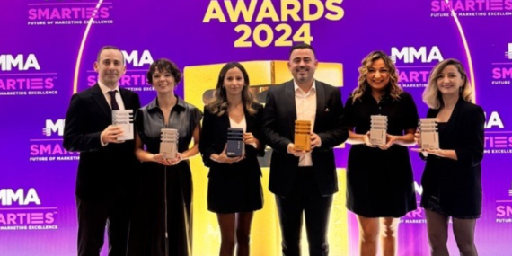 Teknosa Smarties Awards Türkiye’de Yılın Markası Seçildi