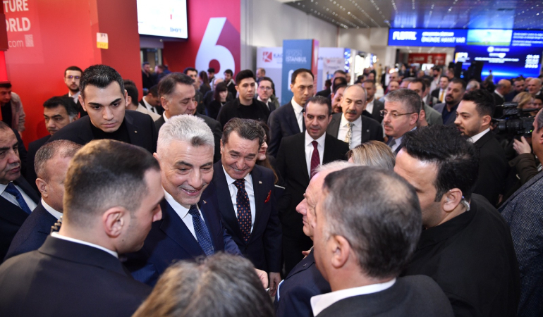 Mobilya Dünyasının Kalbi İstanbul’da Atıyor: IIFF 2024 Kapılarını Açtı