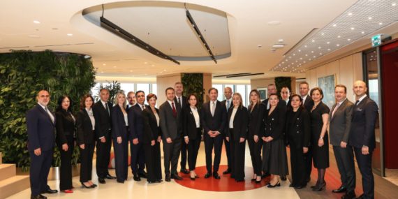 Akbank Üst Yönetiminde Yeni Dönem