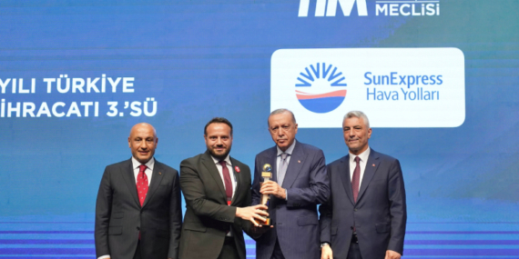 SunExpress Hizmet İhracatında Türkiye’nin İlk Üç Şirketinden Biri Oldu
