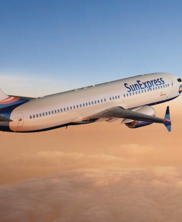 150827_SXS_737_MAX8_25years_Plakat_A3.indd