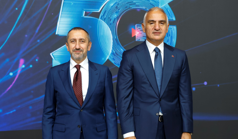 Türk Telekom’dan Sanatın Kalbi AKM’de 5G Deneyimi