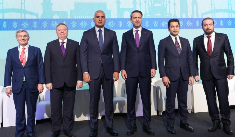 Turizmden 61 Milyar Dolar Gelir!