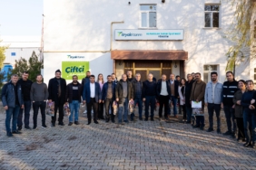 Tiryaki Agro Muş'ta 60 Bin Dönümlük İşletmede Çiftçileri Eğitti