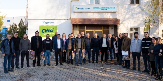 Tiryaki Agro Muş’ta 60 Bin Dönümlük İşletmede Çiftçileri Eğitti