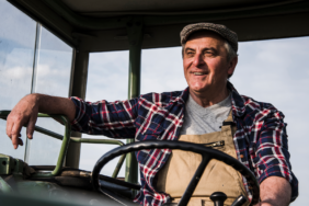 Akbank Tarım Kredisini %55 Büyüttü, Nakit Akışını Güçlendirdi