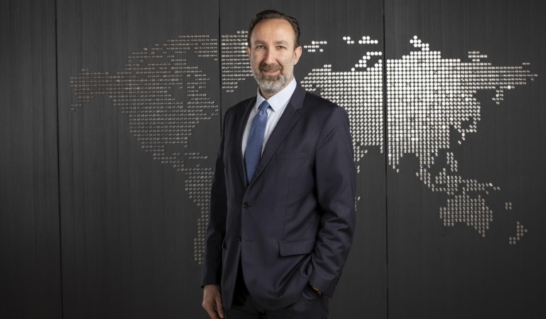 EY Vergi Liderlerinin %87’si GenAI’nın Verimliliği Artırdığını Belirtti