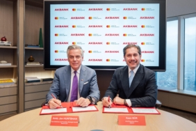 Akbank Kadın KOBİ’lere 100 Milyon Dolar Kaynak: İşte Yeni Destek Modeli