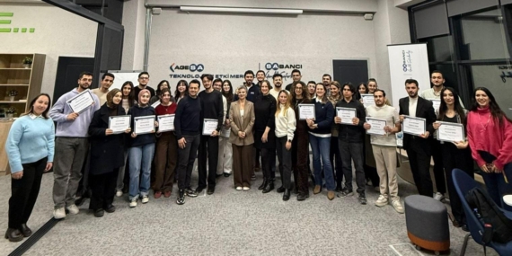 AgeSA’dan Gençlere 8 Haftalık Girişimcilik Desteği: Dijitalleşmede Yeni Adım