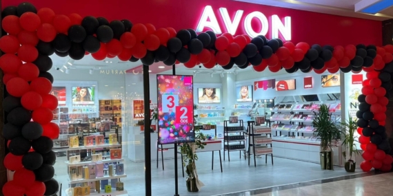 Avon Türkiye’de Mağaza Ağını Büyüttü: Güzellik Sektöründe Yeni Dönem Başlıyor