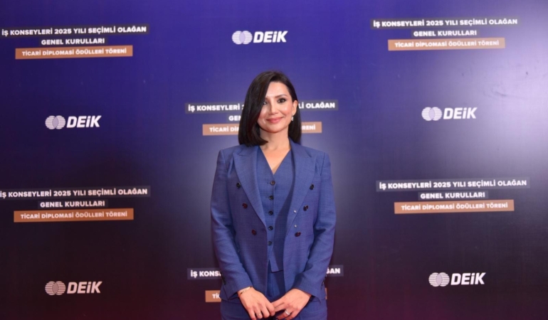 Abide Gülel Saral İkinci Kez Togo Başkanlığına Seçildi: 7.7 Milyar Dolarlık Yatırım Kapısı Açıldı