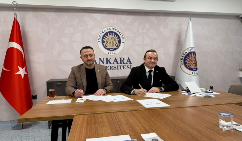 Pozitif Teknoloji ile Ankara Üniversitesi İş Birliği: Eğitimde Apple Teknoloji Alanı Kuruluyor