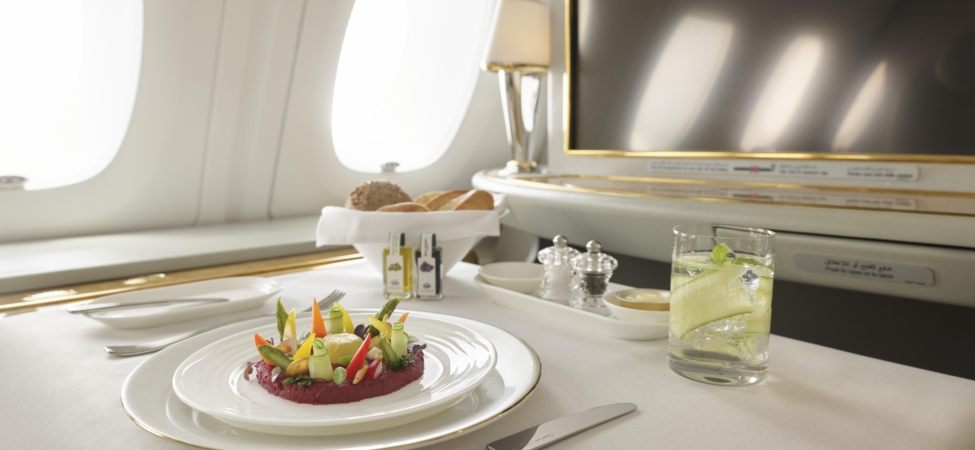 Emirates Vegan Menüsünü Yeniledi: Doğal Lezzetlere Geçiş İşte Yeni Konsept