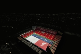 Tommy Hilfiger 9 Milyar Dolar Ciro İle Liverpool FC Ortaklığını Başlattı