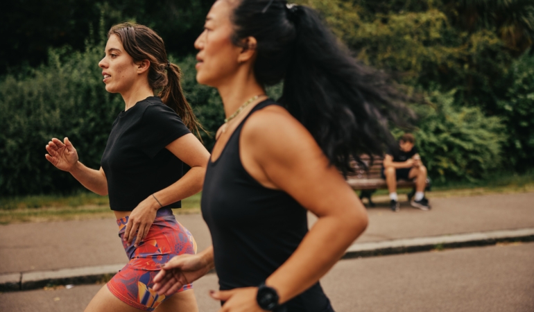 Lenzing’in TENCEL™ Elyaflarında Sürdürülebilirlik: Moda Sektöründe Yeni Standart