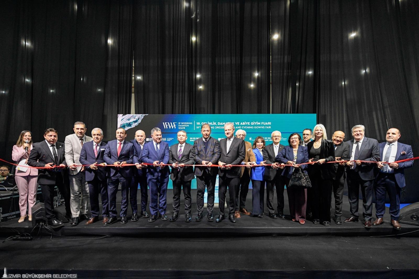 IF Wedding Fashion İzmir Başladı: 23,6 Milyar Dolarlık İhracat Kapısı Açılıyor