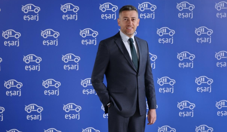 Eşarj Yenilenebilir Enerjiyle Öne Çıktı: Karbon Azaltımında Kritik Eşik Geçildi