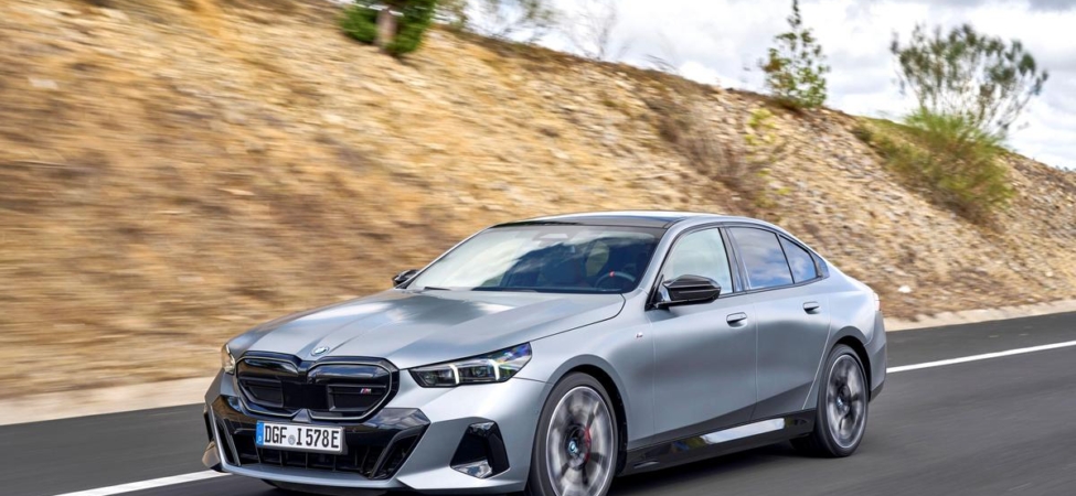 BMW Group Satışta Rekor Kırdı: Türkiye Pazarında Liderlik Pekişti