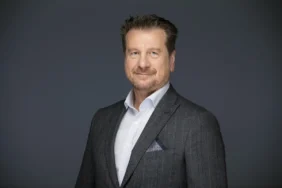 BT Sektöründe Rekor HARCAMA Dalgalanması: Kritik Altyapı Yenilemesi Başlıyor