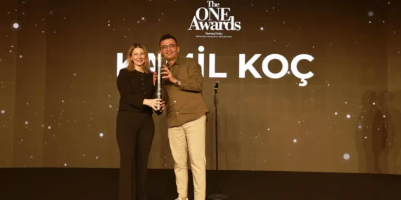 Kâmil Koç Liderliğini Taçlandırdı: 100. Yılında Büyük Ödül Sahibiydi