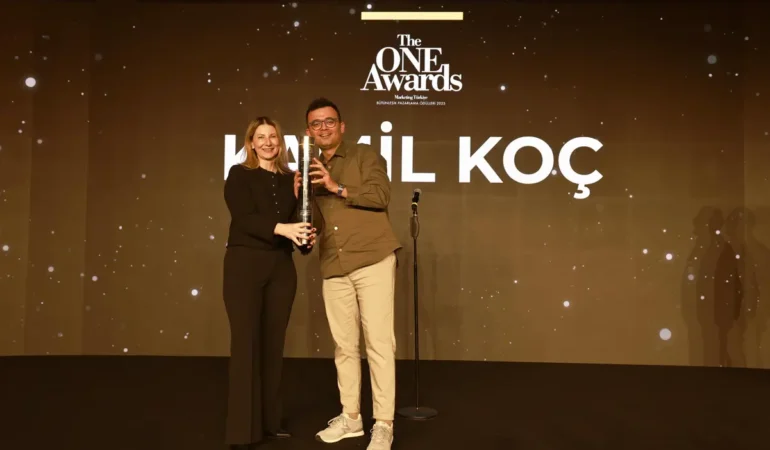 Kâmil Koç Liderliğini Taçlandırdı: 100. Yılında Büyük Ödül Sahibiydi