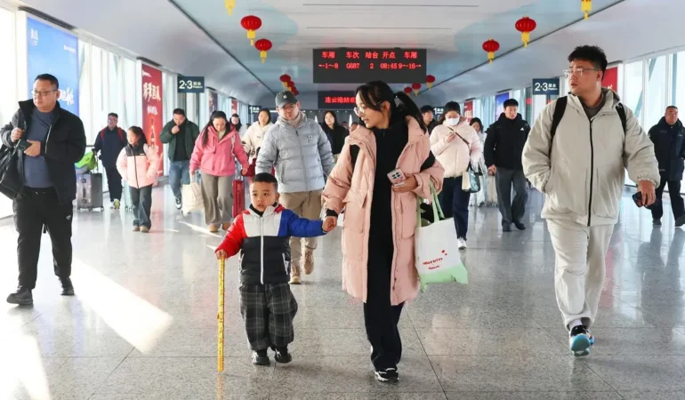 Çin Bahar Festivali Seyahatleri: 9,5 Milyar Yolcuyla Rekor Kırıyor