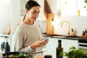 Ramazan Alışverişi Dijitalde Erken Başladı: Mobil Trafikte Reklam Artışı Belli Oldu