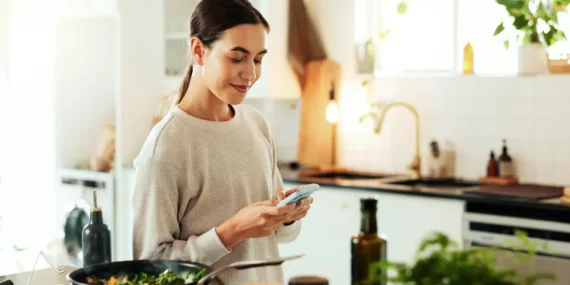 Ramazan Alışverişi Dijitalde Erken Başladı: Mobil Trafikte Reklam Artışı Belli Oldu