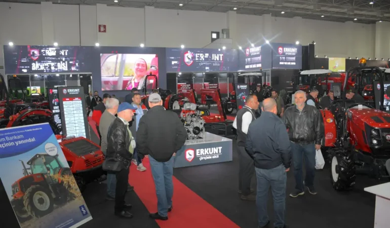 Erkunt Traktör’den Egeli Çiftçilere: Verimlilikte Yeni Dönem Başlıyor