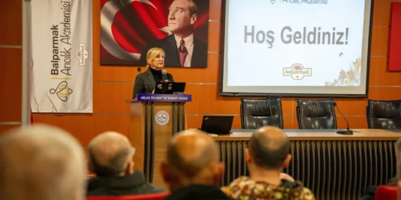 Balparmak Arıcılıkta Eğitim Dönemi: Kadın ve Gençlere Yatırım Sinyalleri
