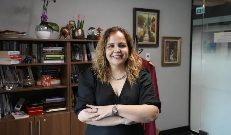 Kadın İstihdamında Durgunluk: Yapısal Engeller Masada