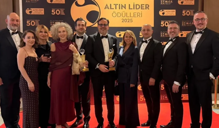 Penti Yönetiminden İş Dünyasında Zirve: Altın Liderler Ödüllerinde Büyük Başarı