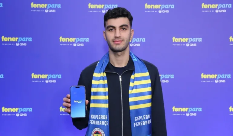 Fenerbahçe Bankacılıkta: Fenerpara Düğmesi