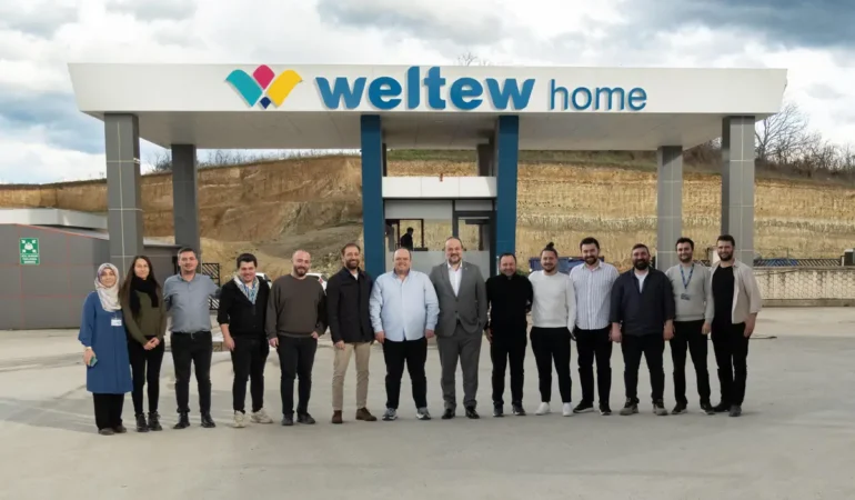 Weltew Home Survivor’da: 3. Kez Sahne Alıyor