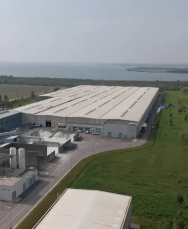 Şişecam’dan Avrupa’da Kapasiteyi Katlayan Kritik Yatırım Sinyali