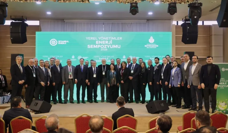 İstanbul Enerji Düğmeye Bastı: Her Çatı GES’e Dönüşecek