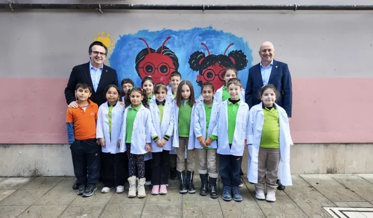 MediaMarkt Türkiye’den Deprem Bölgesinde Uzun Soluklu Eğitim Desteği