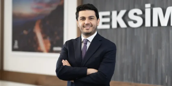 Tarihi Zirve: Eksim’in İK Ödülü Çıkışı