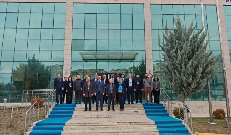 Tehlike Çanları Çalıyor: Böbrek Sağlığı İçin Acil Eylem