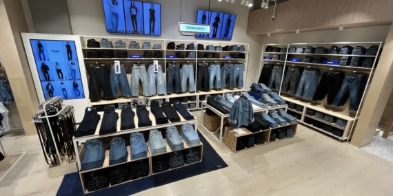 Mavi, Perakende ve Yatırımlarla Büyüyor