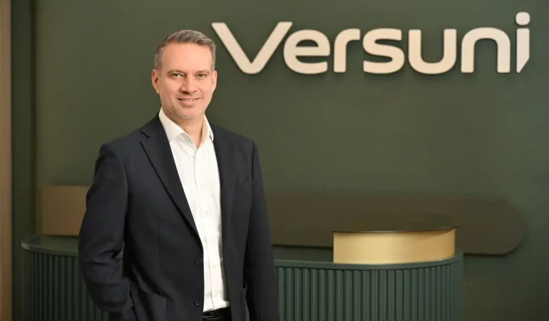 Stratejik Atamalarla Versuni Türkiye’de Güçleniyor