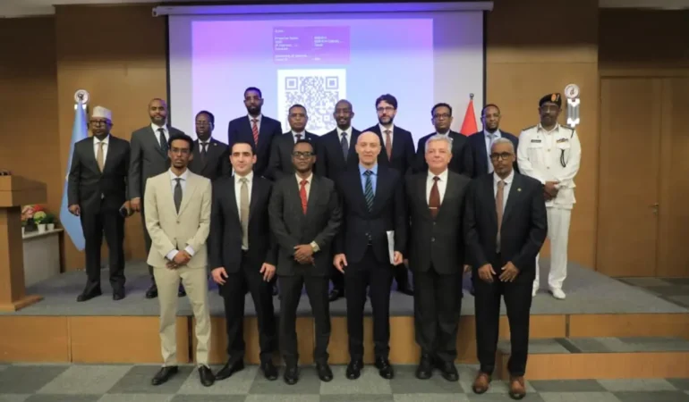 Türk Gemisi Somali’de Tarihi Lisans Aldı