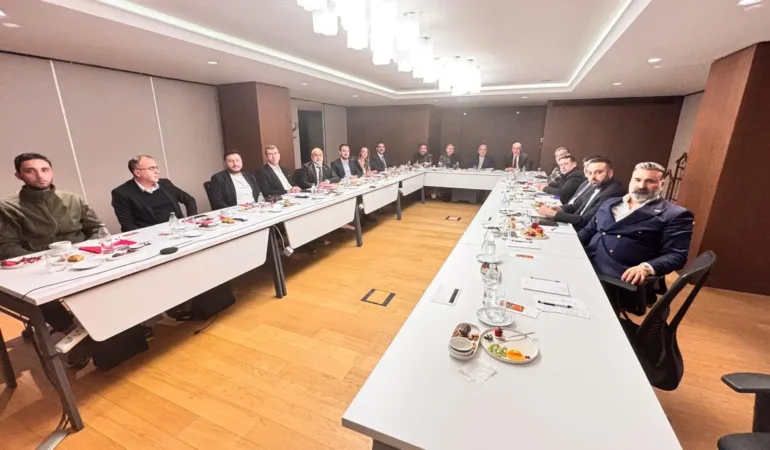 Küresel Sahneye Altın Hamle: Yeni Dernek