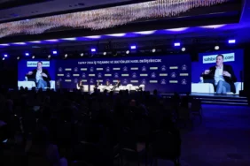 Teknoloji Devleri Darbe Aldı!