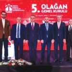 Arda Yurtsever Masaya Oturdu