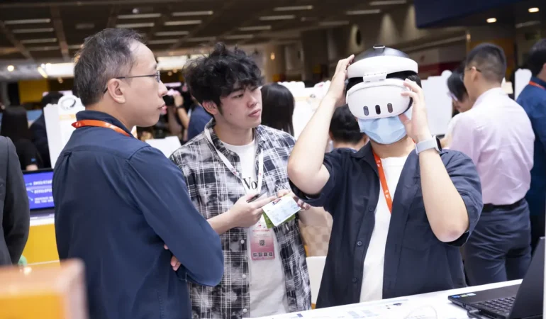 HK Tech 300 İle Yerli Girişimciler Asya’da Sahne Alıyor