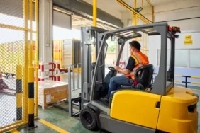 Küresel Lojistik Devrimi: DHL’in Ağır Yük Hamlesi